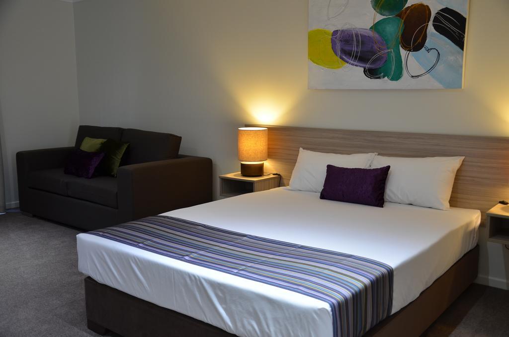 Beachside Boutique Motel Mackay Kültér fotó