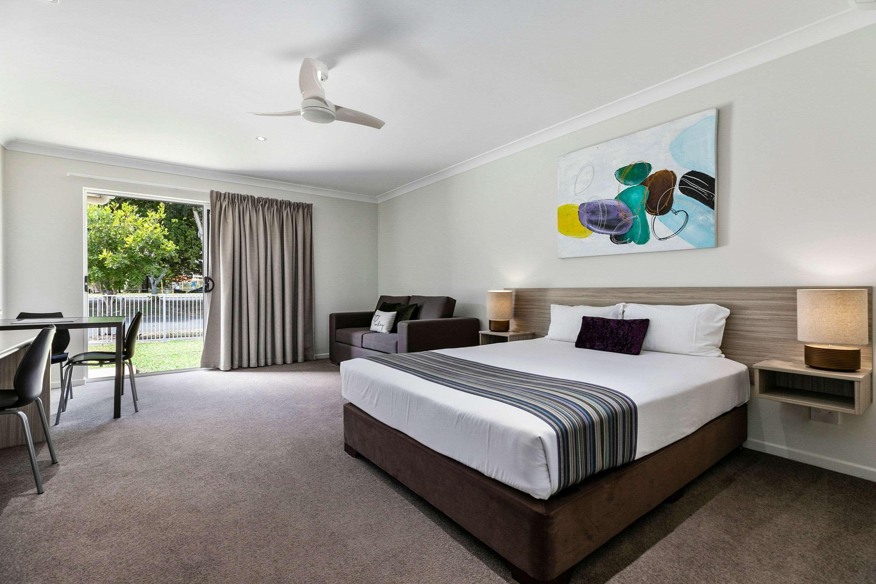 Beachside Boutique Motel Mackay Kültér fotó
