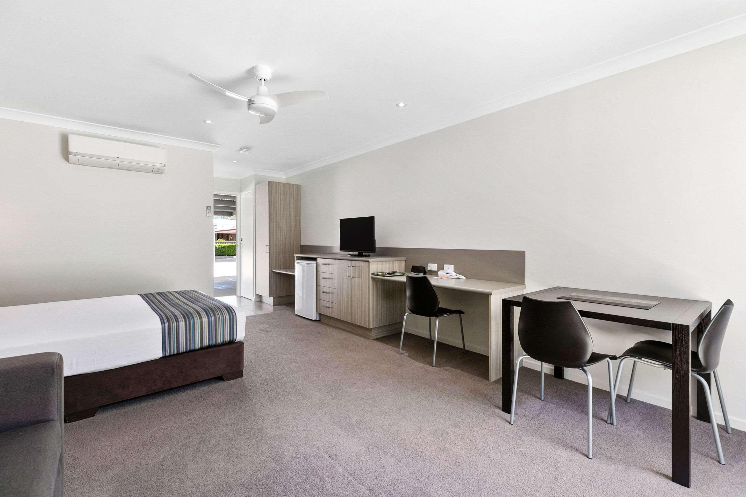 Beachside Boutique Motel Mackay Kültér fotó