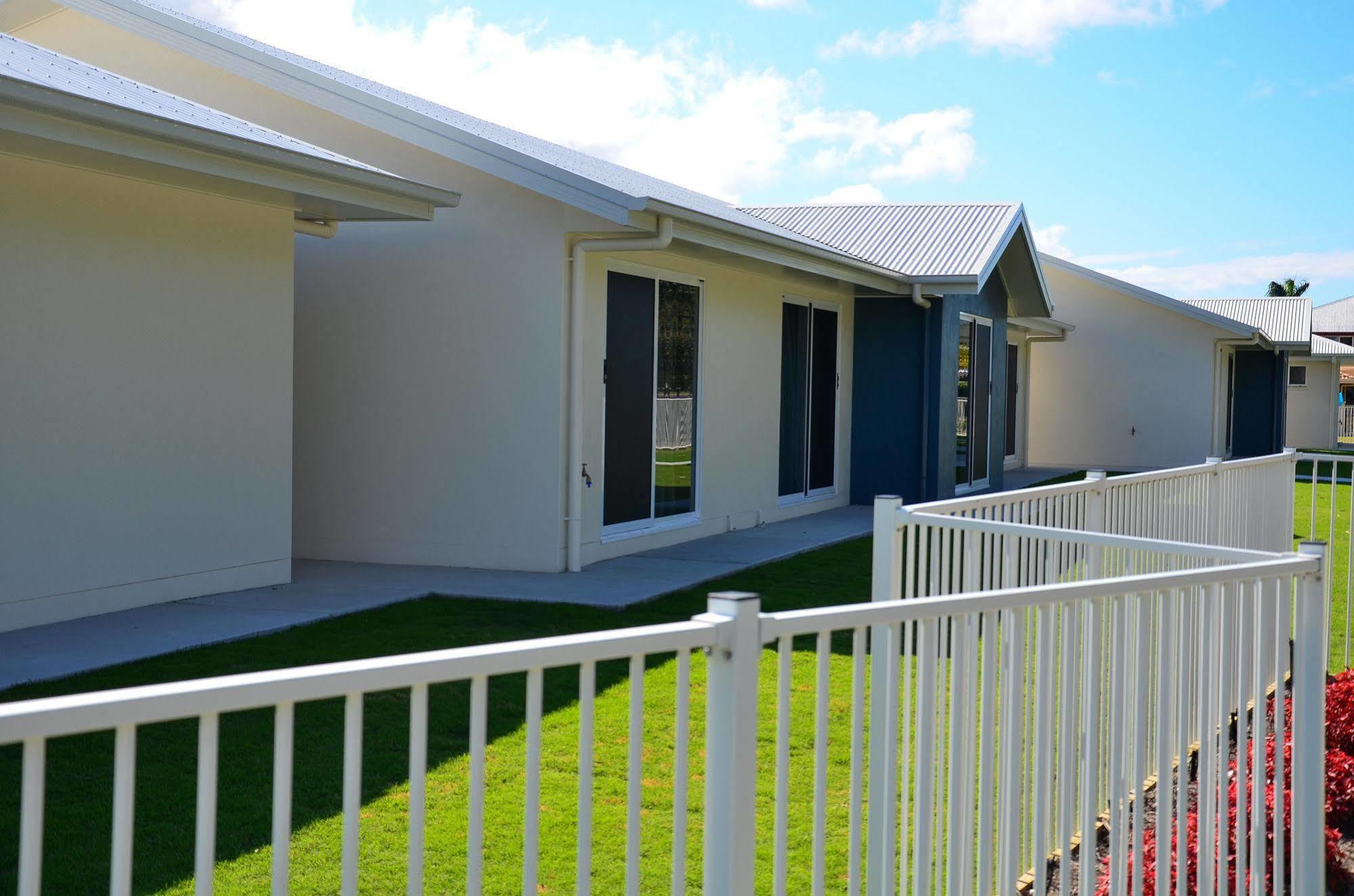 Beachside Boutique Motel Mackay Kültér fotó