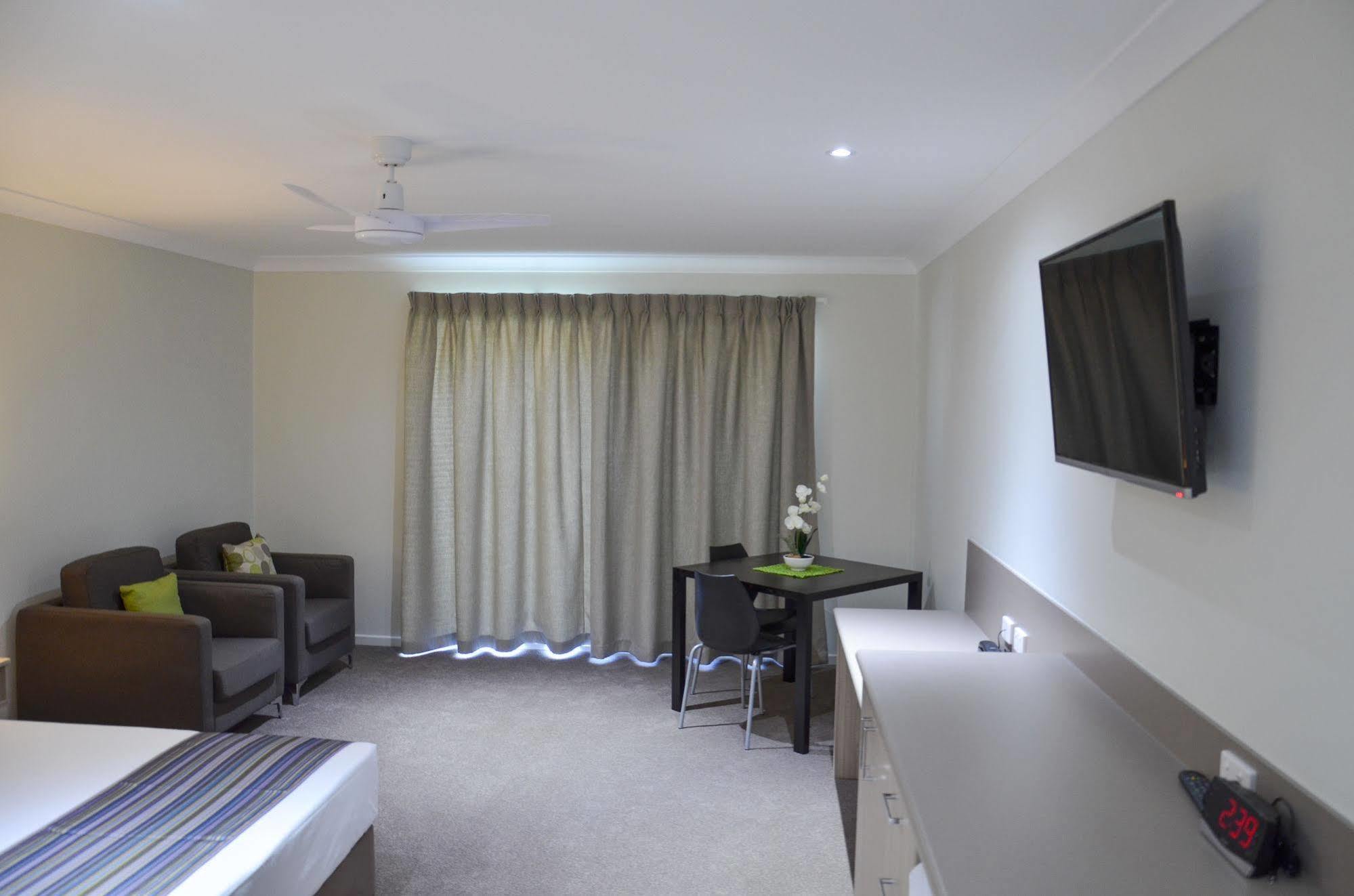 Beachside Boutique Motel Mackay Kültér fotó
